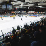 ALPS HOCKEY LEAGUE: EK DIE ZELLER EISBÄREN (EKZ) vs RITTNER BUAM SKYALPS (RIT) aufgenommen am 30.12.2025 in Zell am See