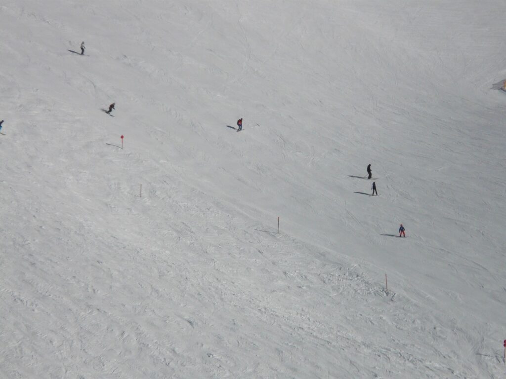 ski slope, skier, winter, skiing, departure, piste, snowboarder